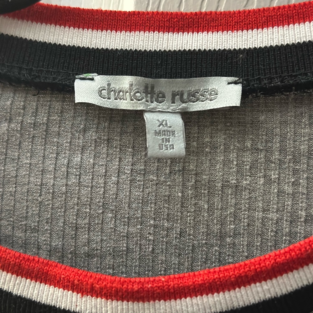 Gray Ribbed Shirt - Picture 2 of 3